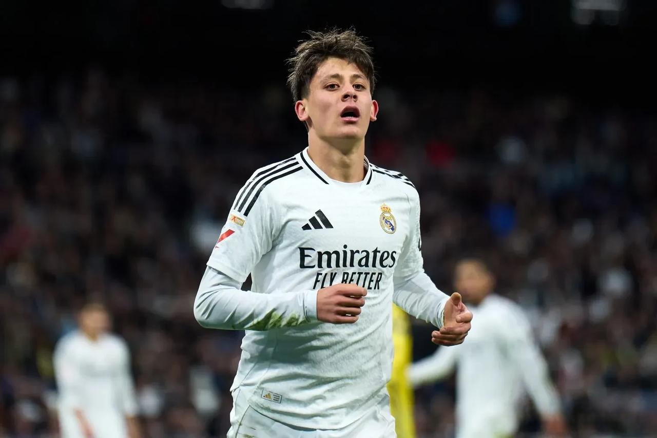 包含德布劳内新星突破纪录表现惊艳，皇家马德里未来可期！的词条